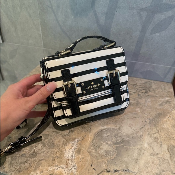 Kate Spade cross body bag - Picture 2 of 3